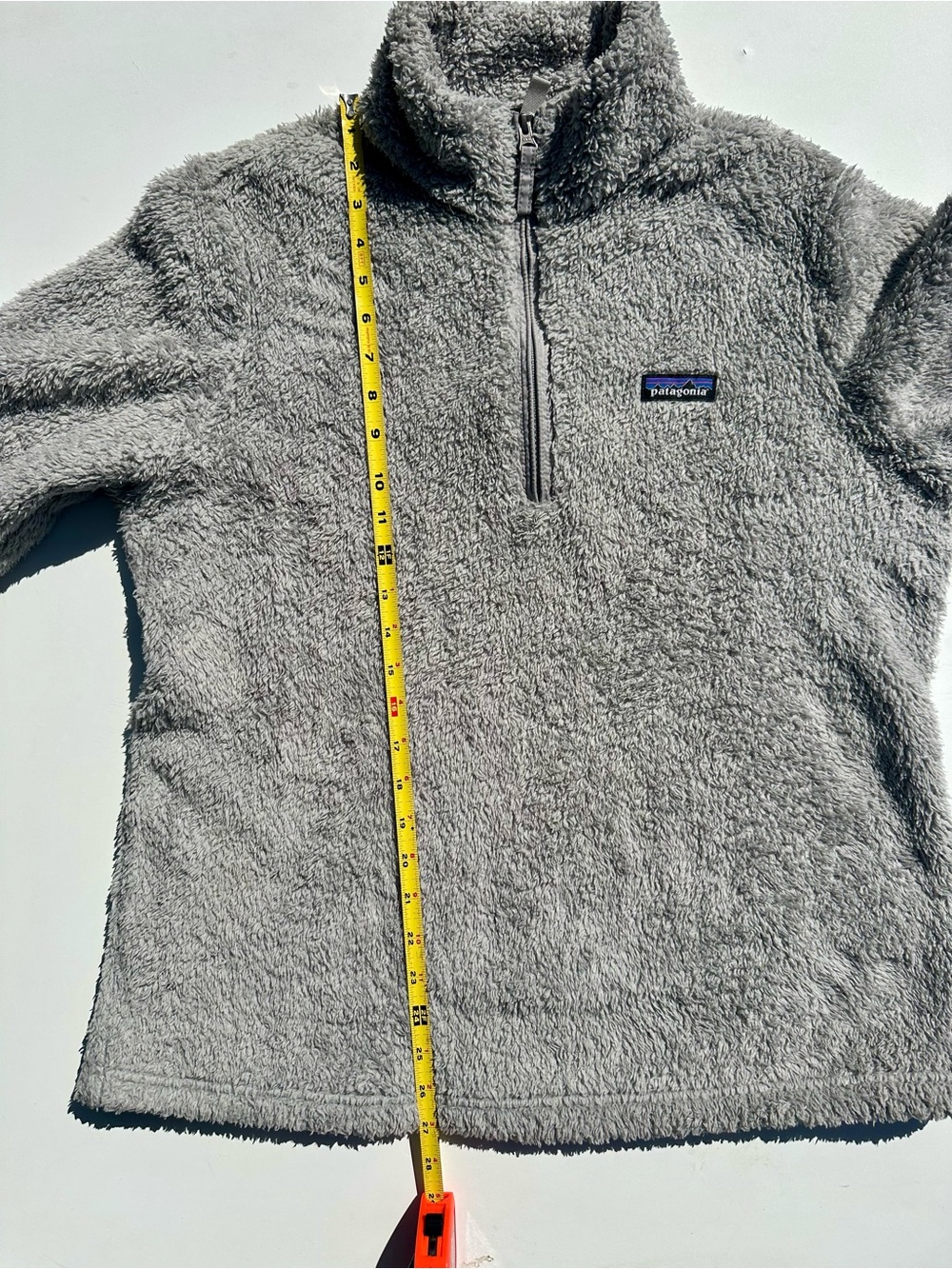 Patagonia Women’s Light Gray Plush Half-Zip Fleece Pullover, XL - Picture 8 of 10